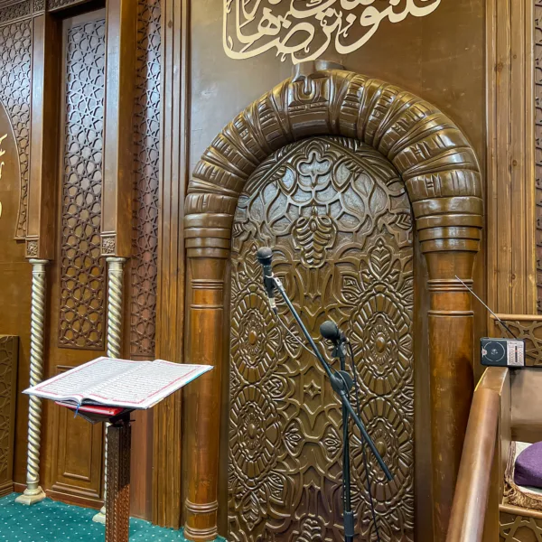 فن العمارة الخشبية في المساجد